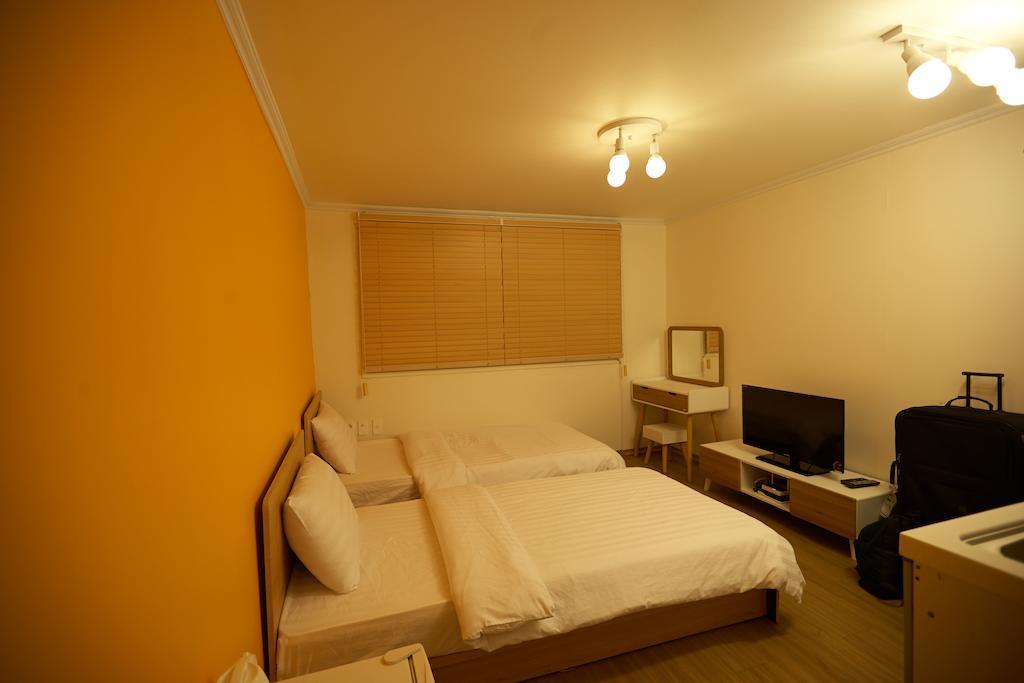 Moon Hostel Seoul Exterior foto