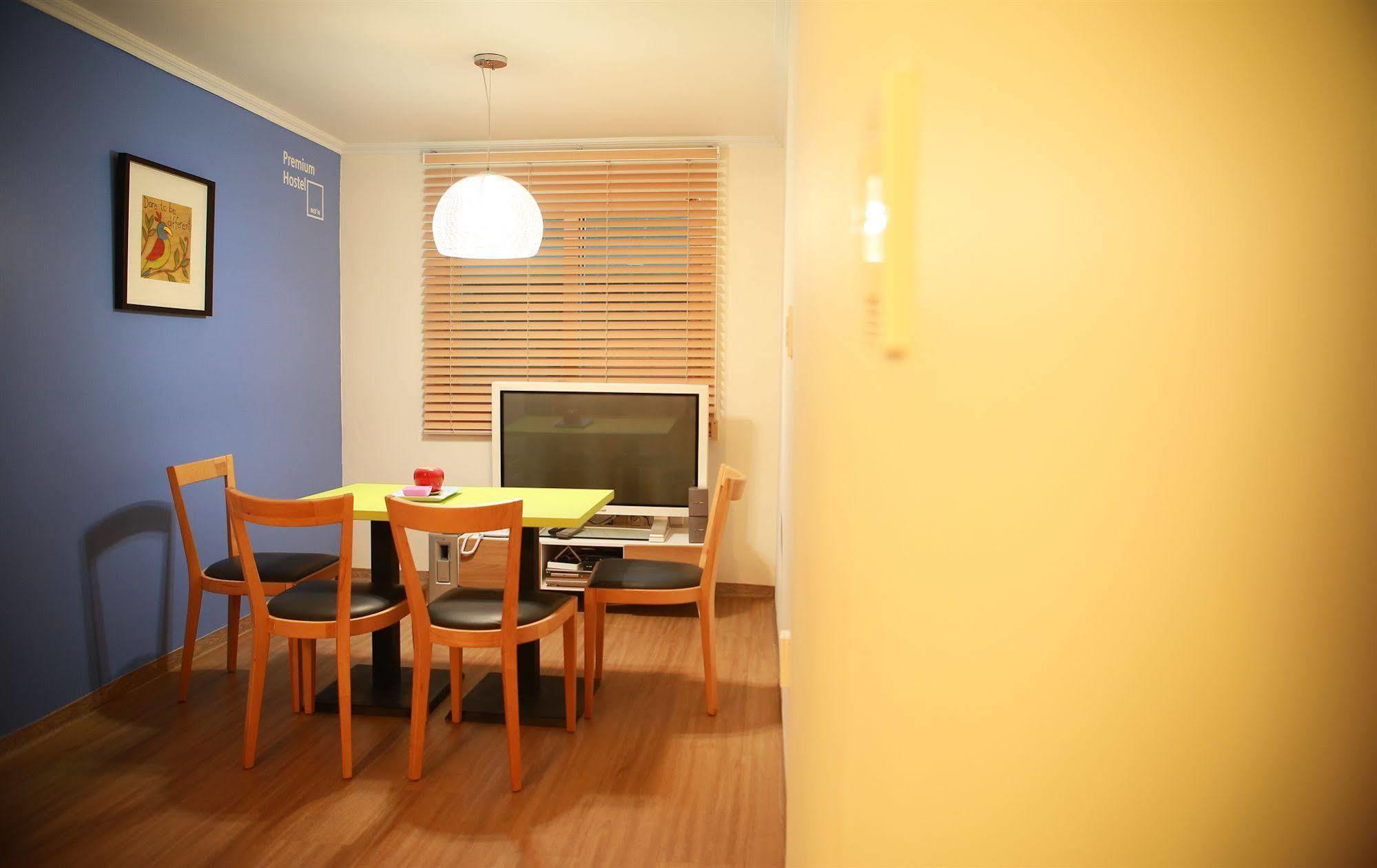 Moon Hostel Seoul Exterior foto