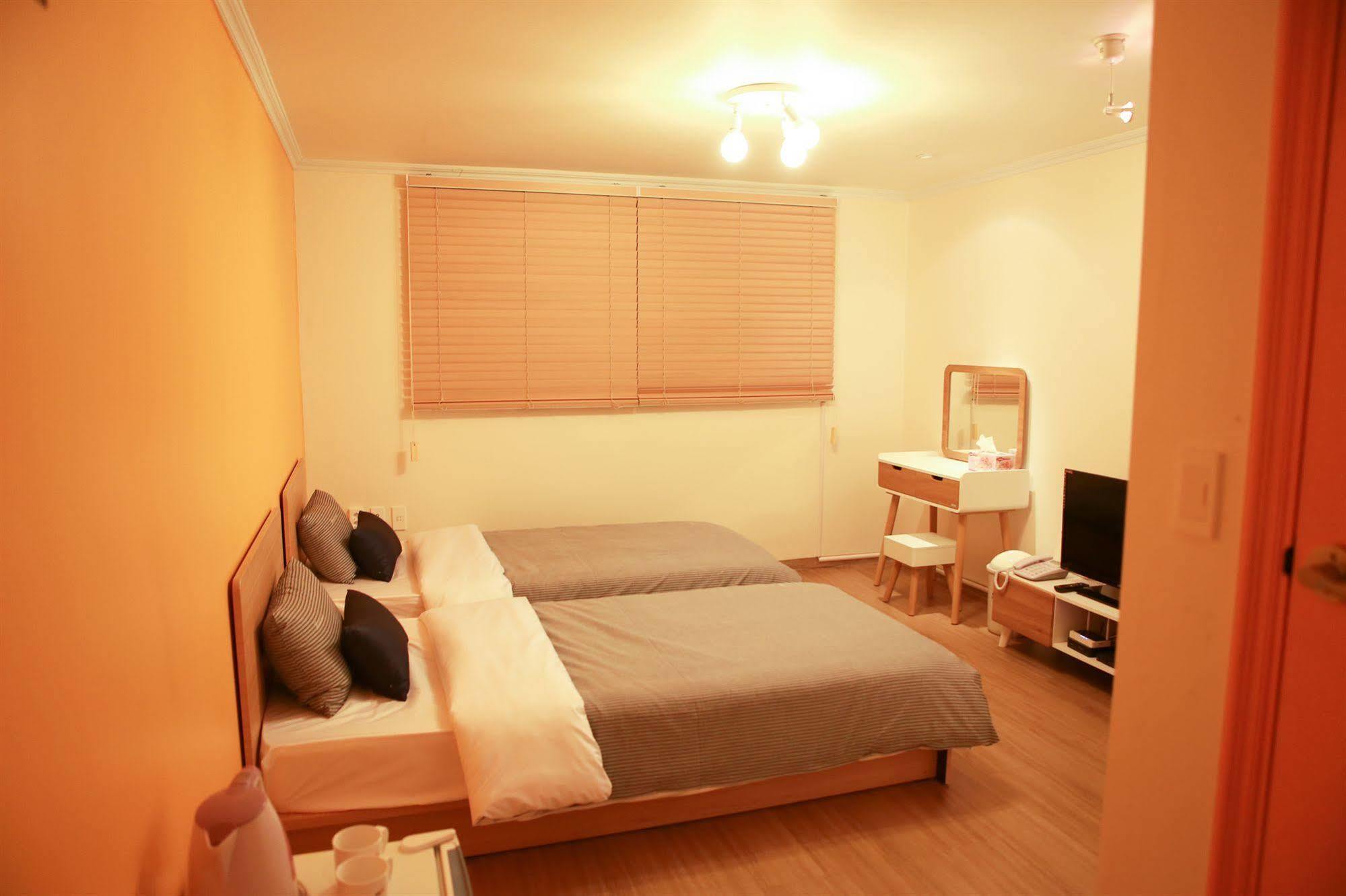 Moon Hostel Seoul Exterior foto