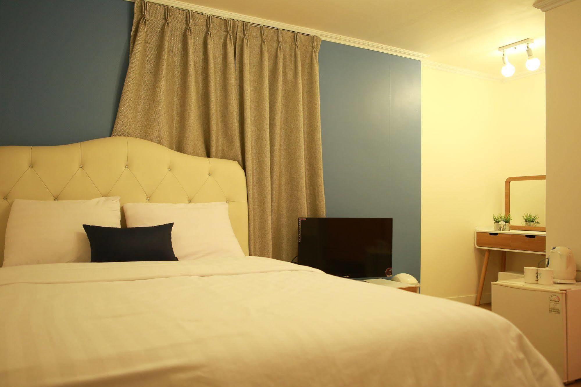 Moon Hostel Seoul Exterior foto